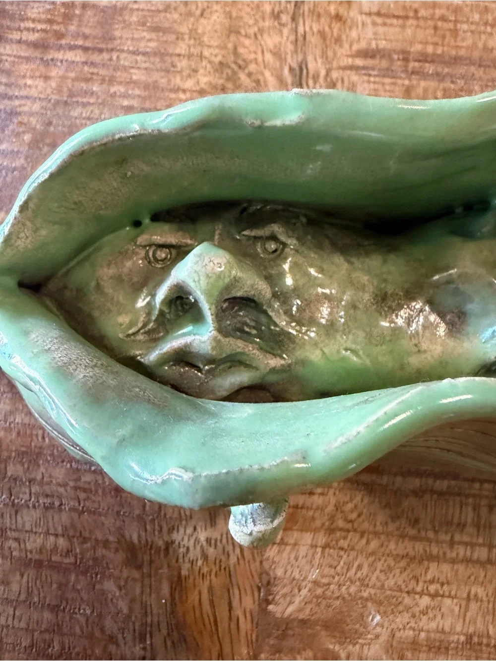 4 Face Anthropomorphic 3D Pea Pod Signed Clay Pottery Vintage 2000 15x3x3”